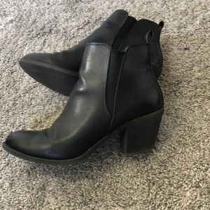 H&M heeled booties